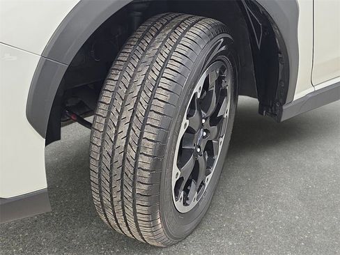 Used 2023 Subaru Crosstrek 2.0i image 30