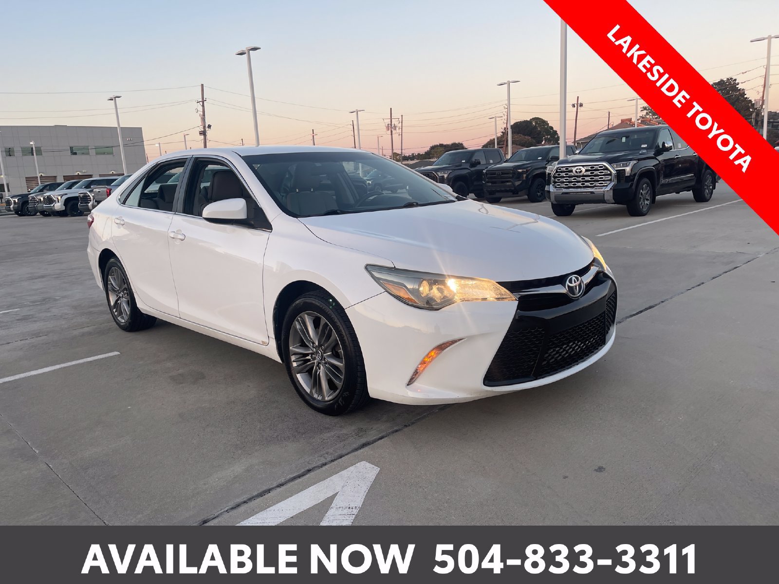 Used 2017 Toyota Camry SE FWD image 7