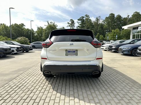 Used 2022 Nissan Murano SL w/ SL Moonroof Package FWD image 16