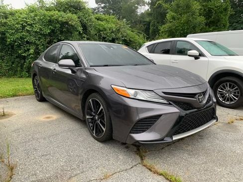 Used 2020 Toyota Camry XSE FWD image 2
