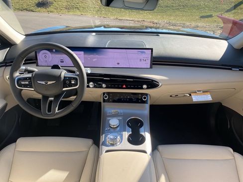 New 2026 Genesis GV70 2.5T Select AWD/4WD image 15