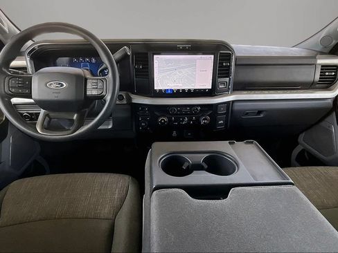 Used 2026 Ford F250 XLT w/ XLT Premium Package AWD/4WD image 8