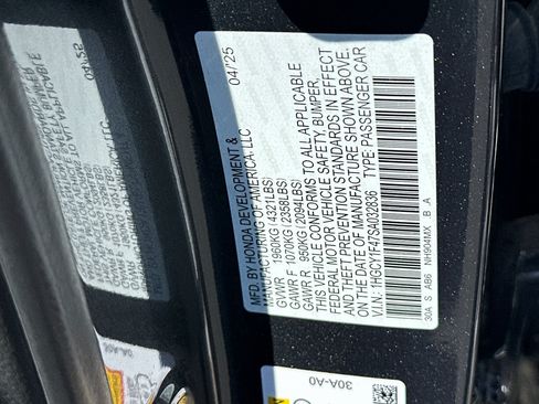 Used 2025 Honda Accord SE image 27