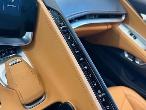 Used 2024 Chevrolet Corvette Z06 RWD image 18