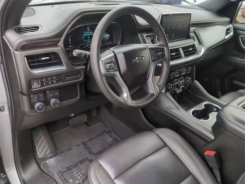 Certified 2024 Chevrolet Tahoe Z71 w/ Luxury Package image 10