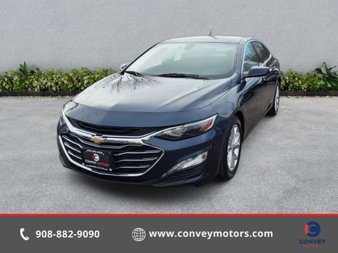 Used 2022 Chevrolet Malibu LT image 1