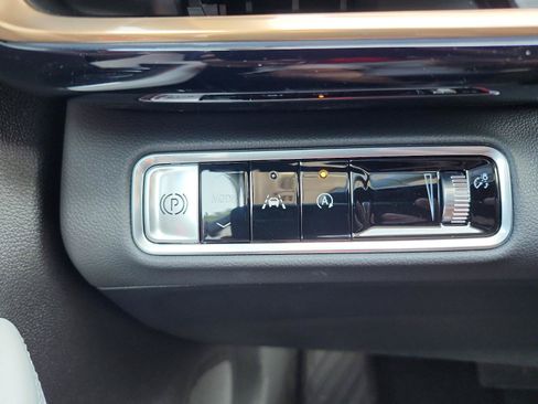 New 2026 Buick Envision Avenir AWD/4WD image 23