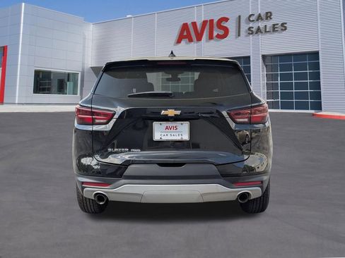 Used 2025 Chevrolet Blazer LT AWD/4WD image 5