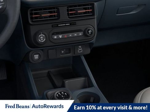 New 2026 Ford Maverick Lariat image 16