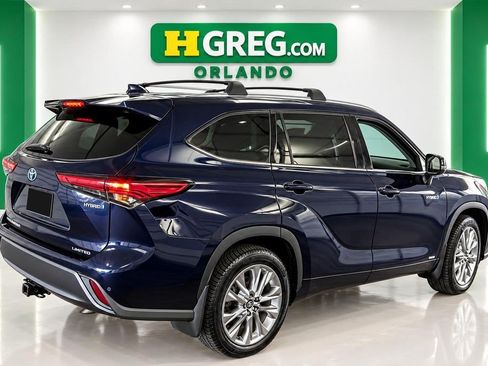 Used 2020 Toyota Highlander Limited AWD/4WD image 6