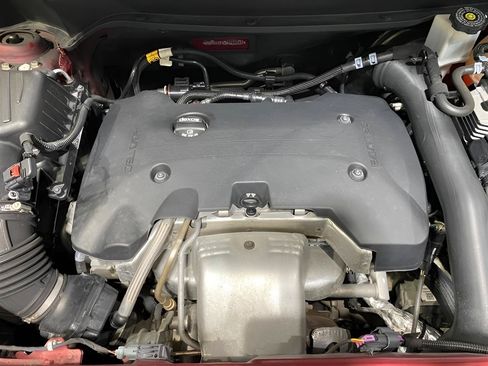 Used 2018 Chevrolet Equinox LT AWD/4WD image 22