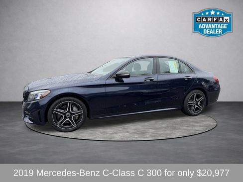 Used 2019 Mercedes-Benz C 300 4MATIC Sedan image 6