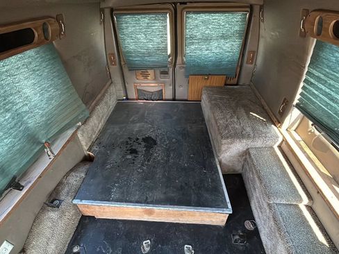 Used 2000 Ford E-350 and Econoline 350 Extended Super Duty RWD image 36