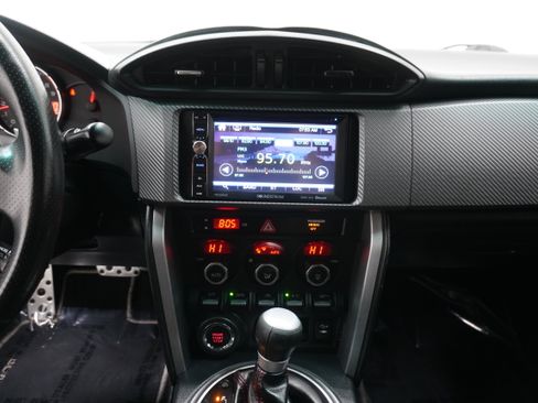 Used 2015 Subaru BRZ Limited w/ Popular Package #1B image 16