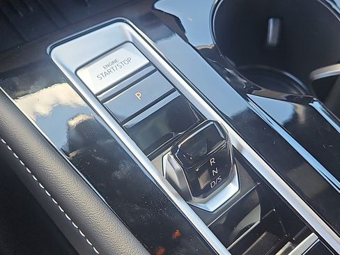 New 2026 Volkswagen Atlas Cross Sport SEL Premium R-Line image 19