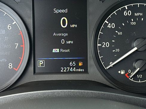 Used 2025 Nissan Altima 2.5 S FWD image 28