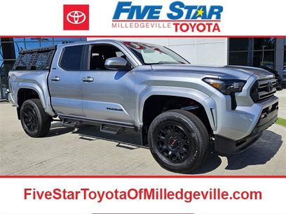 New 2025 Toyota Tacoma SR5