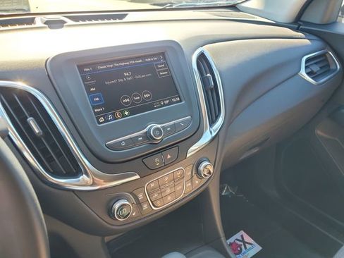 Certified 2024 Chevrolet Equinox LT w/ LPO, Floor Liner Package FWD image 28