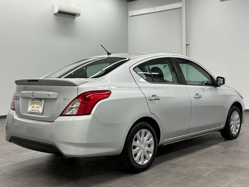 Used 2018 Nissan Versa SV FWD image 2