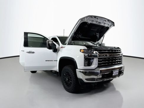 Used 2021 Chevrolet Silverado 2500 LTZ w/ Z71 Off-Road Package AWD/4WD image 23