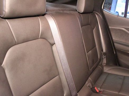 Certified 2025 Buick Envista Sport Touring w/ Experience Buick Package image 14