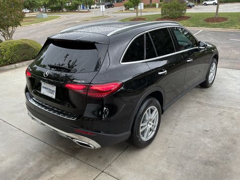 Used 2023 Mercedes-Benz GLC 300 4MATIC image 10