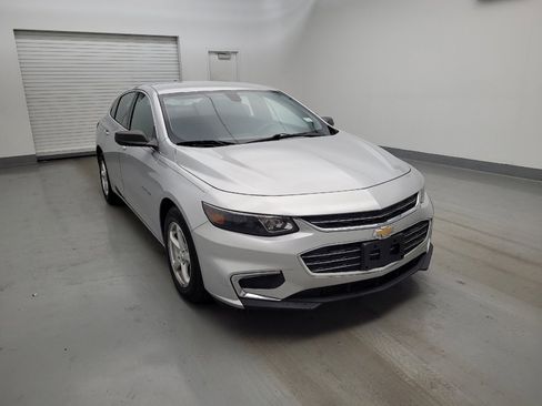 Used 2018 Chevrolet Malibu LS FWD image 13