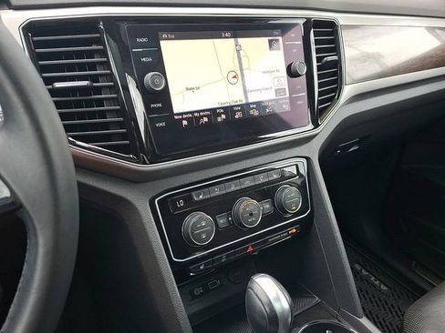 Used 2018 Volkswagen Atlas SEL Premium AWD/4WD image 20