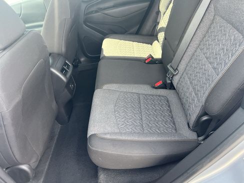 Used 2024 Chevrolet Equinox LT AWD/4WD image 19