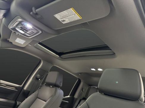 Used 2025 GMC Sierra 1500 Elevation w/ Elevation Premium Package image 7