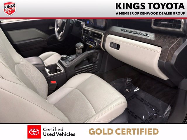 Used 2024 Toyota Tacoma Limited w/ Limited Package (LT) AWD/4WD image 12