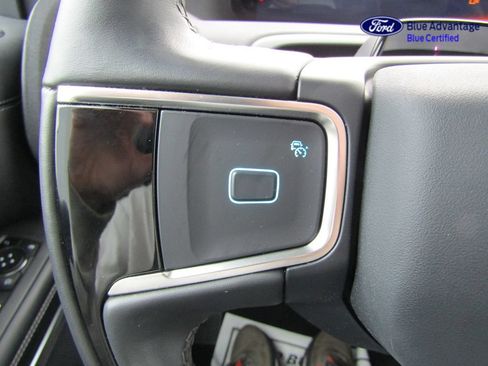 Certified 2025 Ford Expedition Platinum AWD/4WD image 42