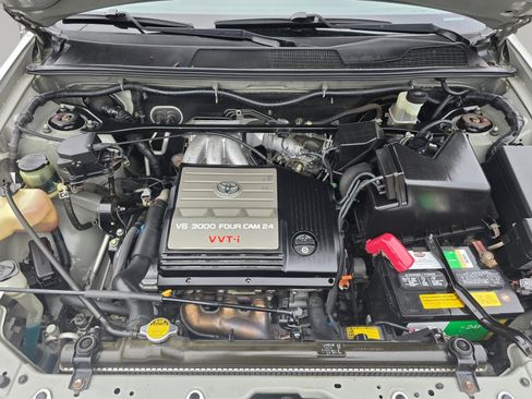 Used 2001 Toyota Highlander 4WD V6 image 28