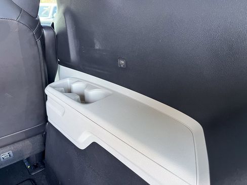 Used 2023 Kia Carnival SX image 7