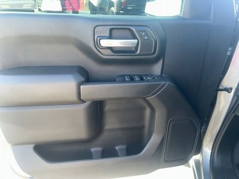 Used 2025 Chevrolet Silverado 1500 Custom Trail Boss image 18