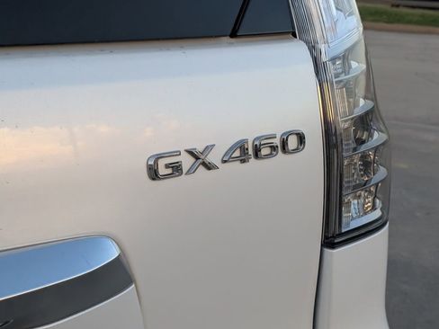Used 2023 Lexus GX 460 Premium w/ Premium Package image 24
