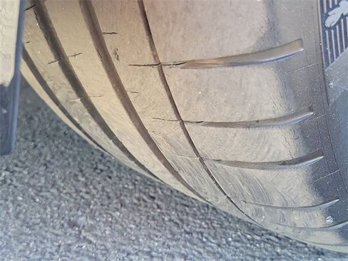 Used 2022 BMW M3 Competition w/ Executive Package image 26