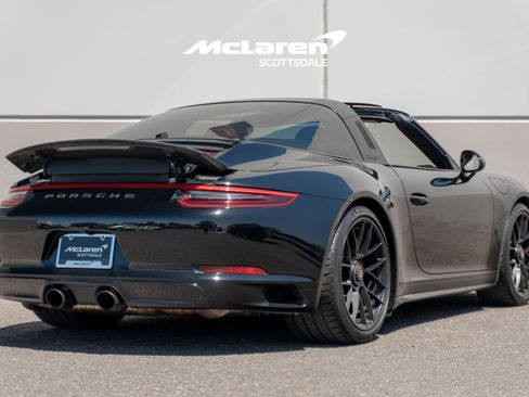 Used 2019 Porsche 911 Targa 4 GTS AWD/4WD image 7