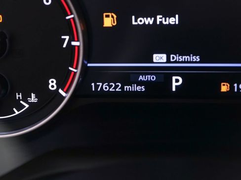 Used 2023 Nissan Rogue SV AWD/4WD image 17