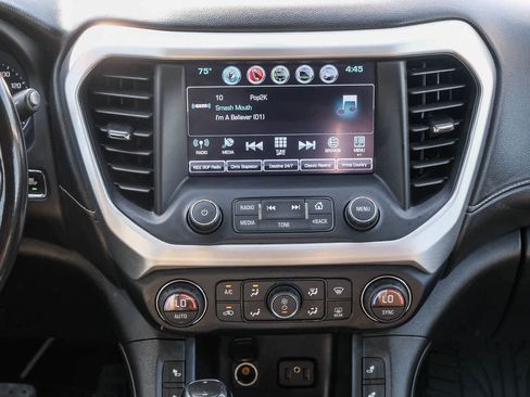 Used 2019 GMC Acadia SLT AWD/4WD image 14