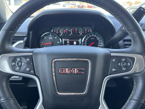 Used 2018 GMC Yukon SLT w/ Open Road Package image 16