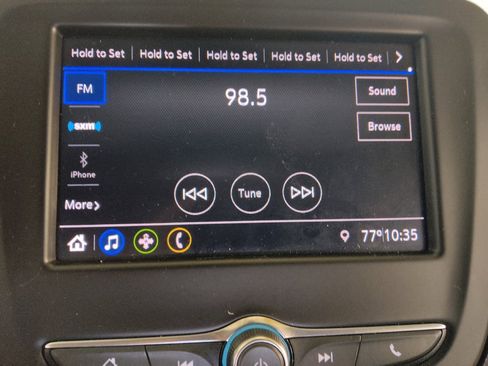 Used 2021 Chevrolet Equinox LT FWD image 25