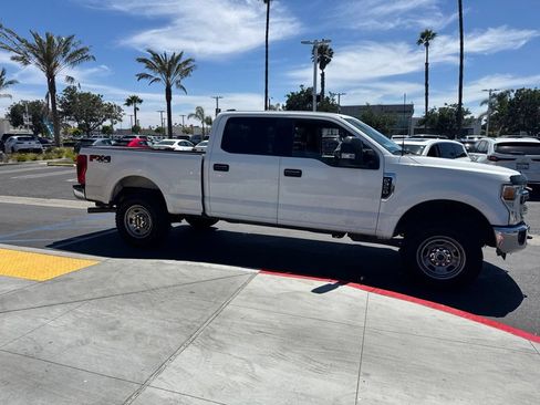 Used 2022 Ford F350 XLT w/ XLT Value Package AWD/4WD image 33