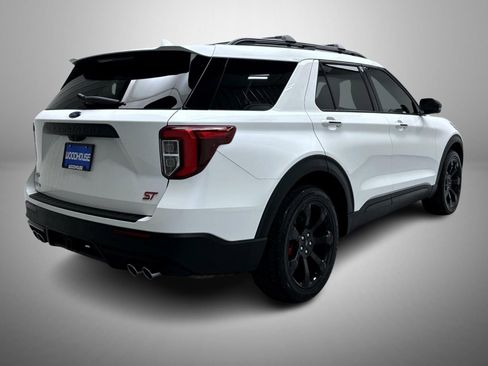 Used 2022 Ford Explorer ST image 5