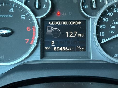 Used 2016 Toyota Tundra SR5 w/ TRD Off Road Package AWD/4WD image 23
