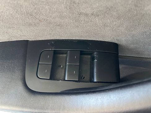 Used 2023 Tesla Model 3 Standard Range RWD image 39