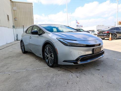 Certified 2024 Toyota Prius Limited image 5