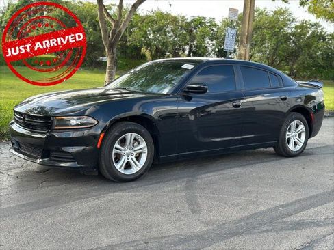 Used 2023 Dodge Charger SXT image 1