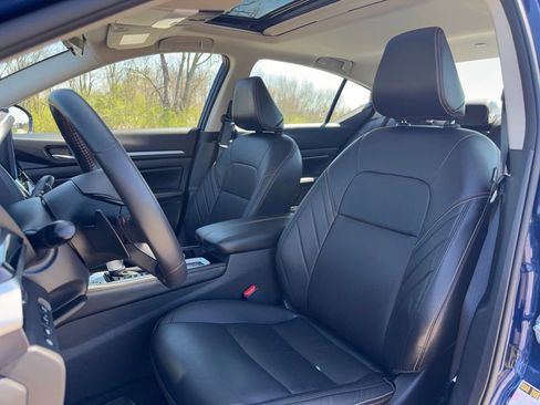 Used 2024 Nissan Altima 2.0 SR image 22