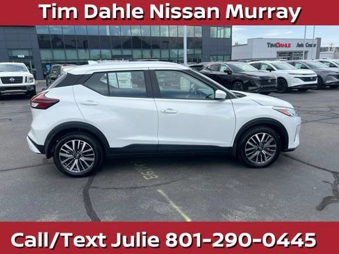 Used 2024 Nissan Kicks SV FWD image 13